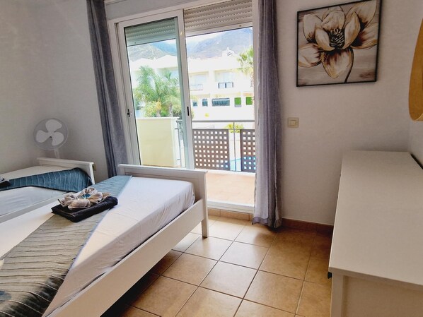 3 bedrooms, Internet, bed sheets