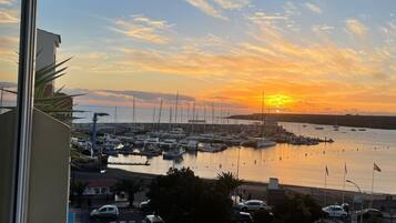 Marina/club náutico