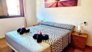 2 bedrooms, Internet, bed sheets