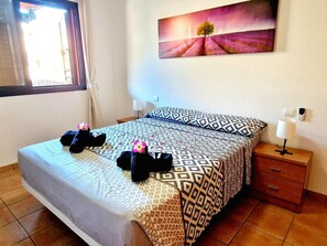 2 bedrooms, Internet, bed sheets - Paraiso, 2 Bedroom, Terrace, wifi free (Playa Paraíso)