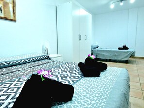 2 habitaciones, internet y ropa de cama 