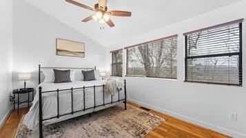 3 habitaciones, tabla de planchar con plancha y wifi gratis