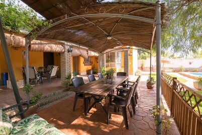 LA REDONDELA - Cozy house with private pool in Chiclana