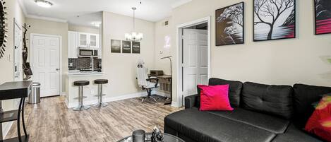 Smart-tv, eldstad och printers