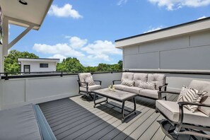 Property grounds - Alto- Lrg Private Rooftop- Mins to Broadway & 12 S (Nashville)