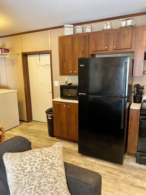 Interior - House on Lake Greeson (Murfreesboro)