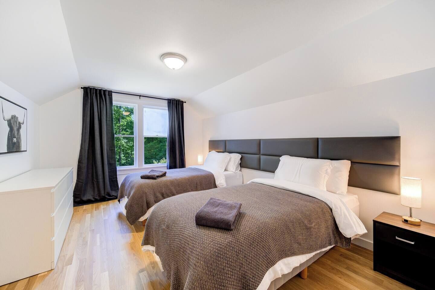 4 camere, ferro/asse da stiro, Wi-Fi gratuito, lenzuola