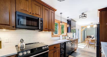 Scenic New Paltz Escape: River Views, Hot Tub & Deck | Dream House in the Gunks