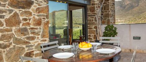 Restauration extérieure