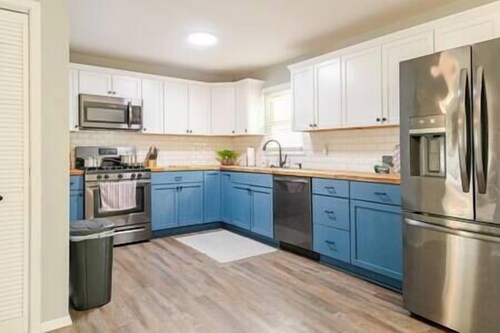 550 Fenchurch - Ranch - Hot Tub