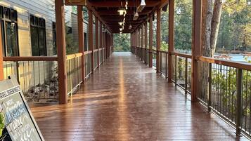 Enceinte de lâhĂ©bergement