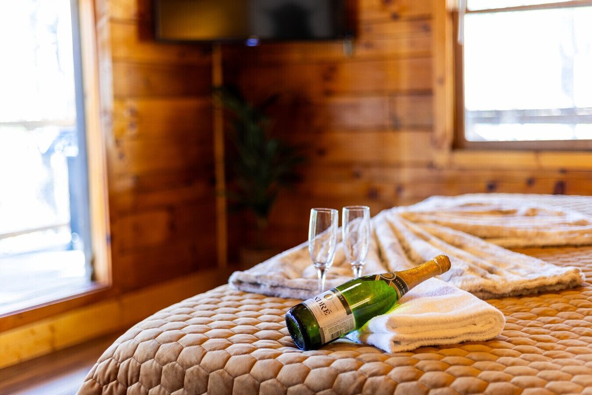 Photo 101 of Mountain Majesty By Ghosal Luxury Lodging