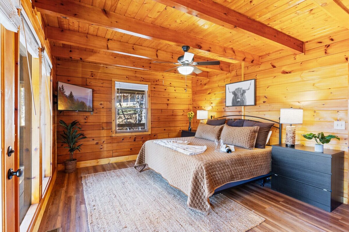 Photo 100 of Mountain Majesty By Ghosal Luxury Lodging