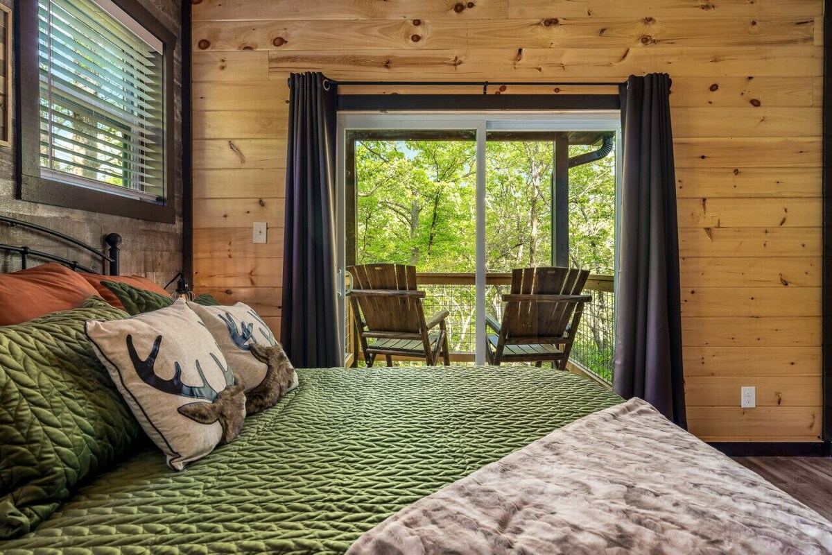Photo 97 of Mountain Majesty By Ghosal Luxury Lodging