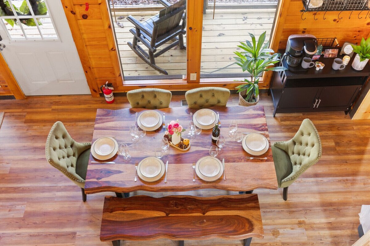 Photo 79 of Mountain Majesty By Ghosal Luxury Lodging