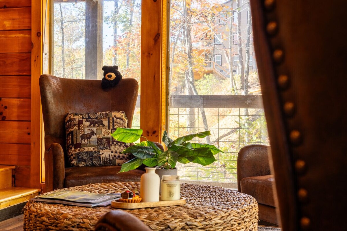Photo 82 of Mountain Majesty By Ghosal Luxury Lodging