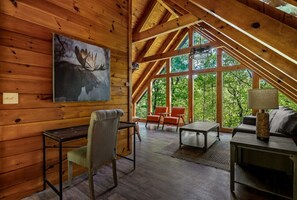 Smart TV, fireplace, video games, ping pong - Mountain Majesty By Ghosal Luxury Lodging (Gatlinburg)