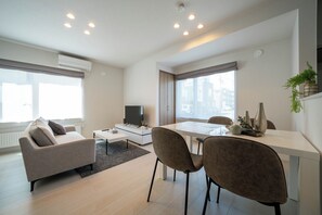 Flat-screen TV - LUMIERE VISTA (Sapporo)