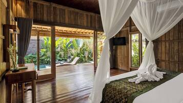 One Bedroom Villa with Private Pool | 1 bedroom, minibar, soundproofing, free WiFi
