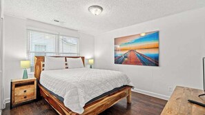 4 Schlafzimmer, Bügeleisen/Bügelbrett, kostenloses WLAN, Bettwäsche