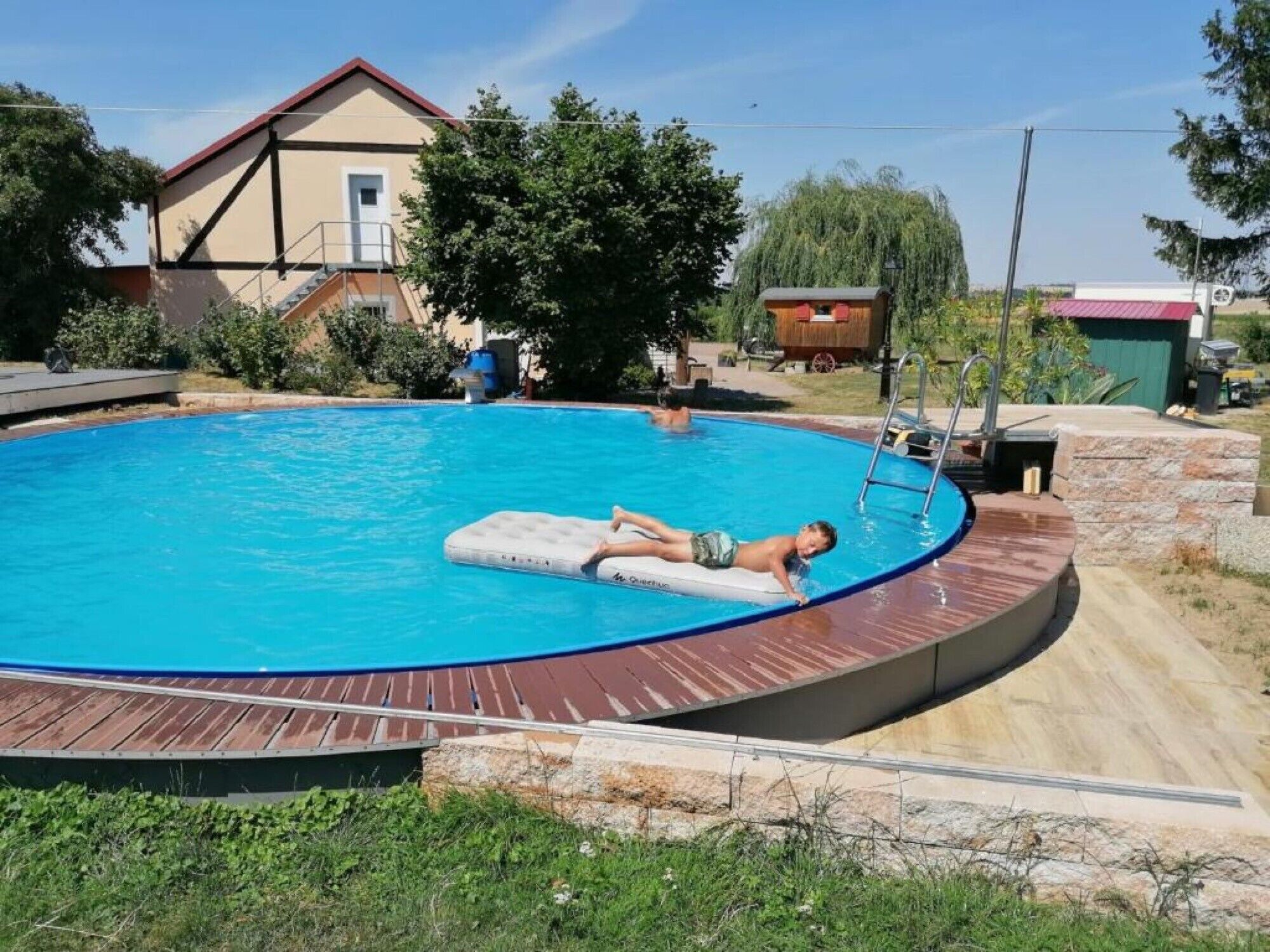 Beheizter Pool