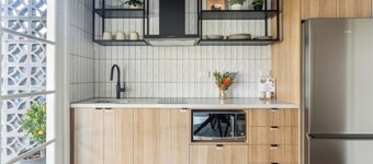 A Modern Coastal Stay in Dromana