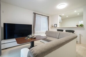 ทีวีจอแบน