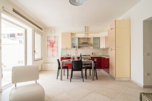Oven, stovetop, dishwasher