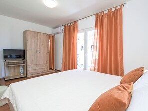 2 bedrooms, Internet