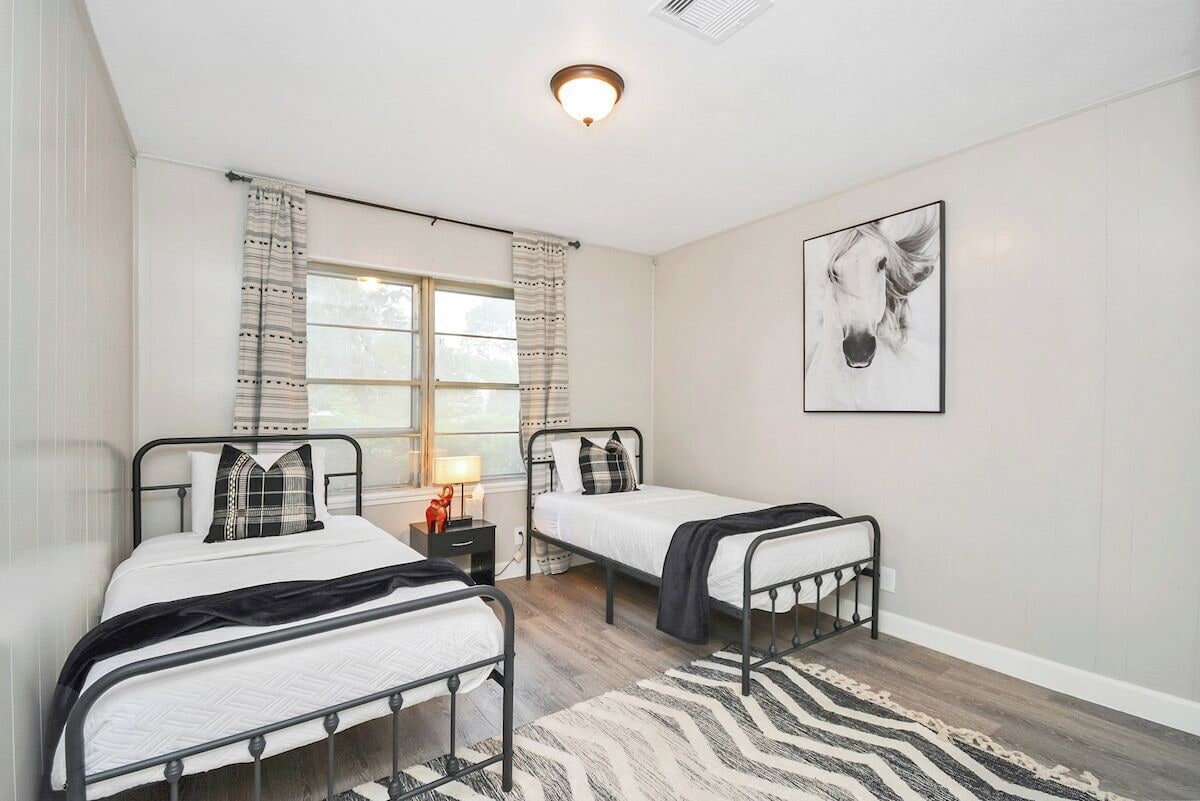 Photo 20 of 5BR 3BA Home with Hot Tub Near Stadiums & Airport