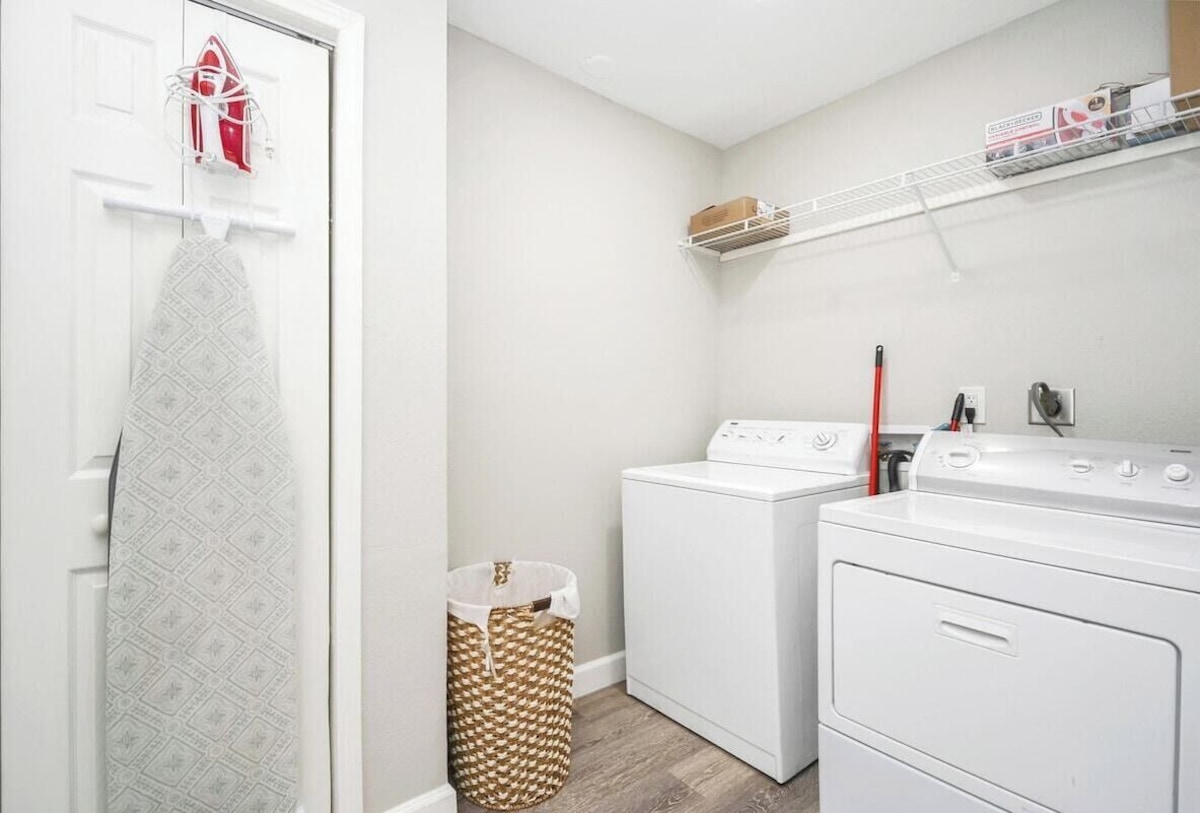 Photo 48 of 5BR 3BA Home with Hot Tub Near Stadiums & Airport