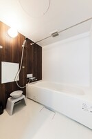 Basic Apartment | Bathroom | Slippers