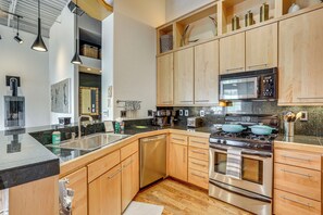Fridge, microwave, stovetop, dishwasher - Near Trail: Dtwn Eagle Ranch Condo w/ Balcony (Eagle)