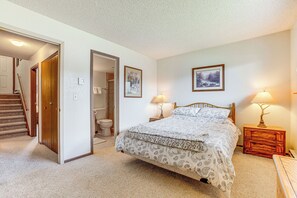 2 chambres, bureau, Wi-Fi, draps fournis