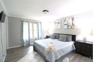 4 Schlafzimmer, Bügeleisen/Bügelbrett, kostenloses WLAN, Bettwäsche