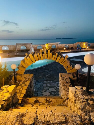 A HAVEN OF PEACE BY THE SEA