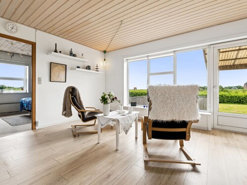 "Janin" - 400m from the sea by Interhome