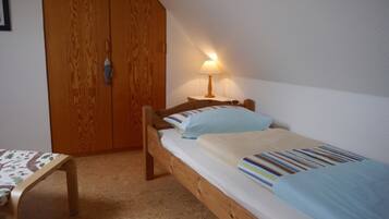 2 Schlafzimmer, Bügeleisen/Bügelbrett, kostenloses WLAN, Bettwäsche