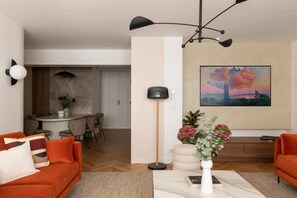 TV, offices - The place to be - 3BR with AirCo (Paris)