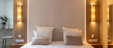 3 bedrooms, desk, iron/ironing board, WiFi