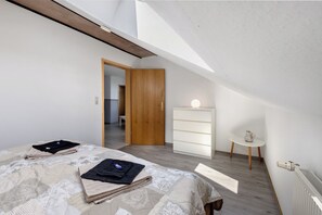 1 chambre, Wi-Fi gratuit, draps fournis