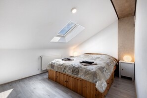 1 chambre, Wi-Fi gratuit, draps fournis
