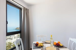 Dining - Rea Apartments RA32 (Rethymno)