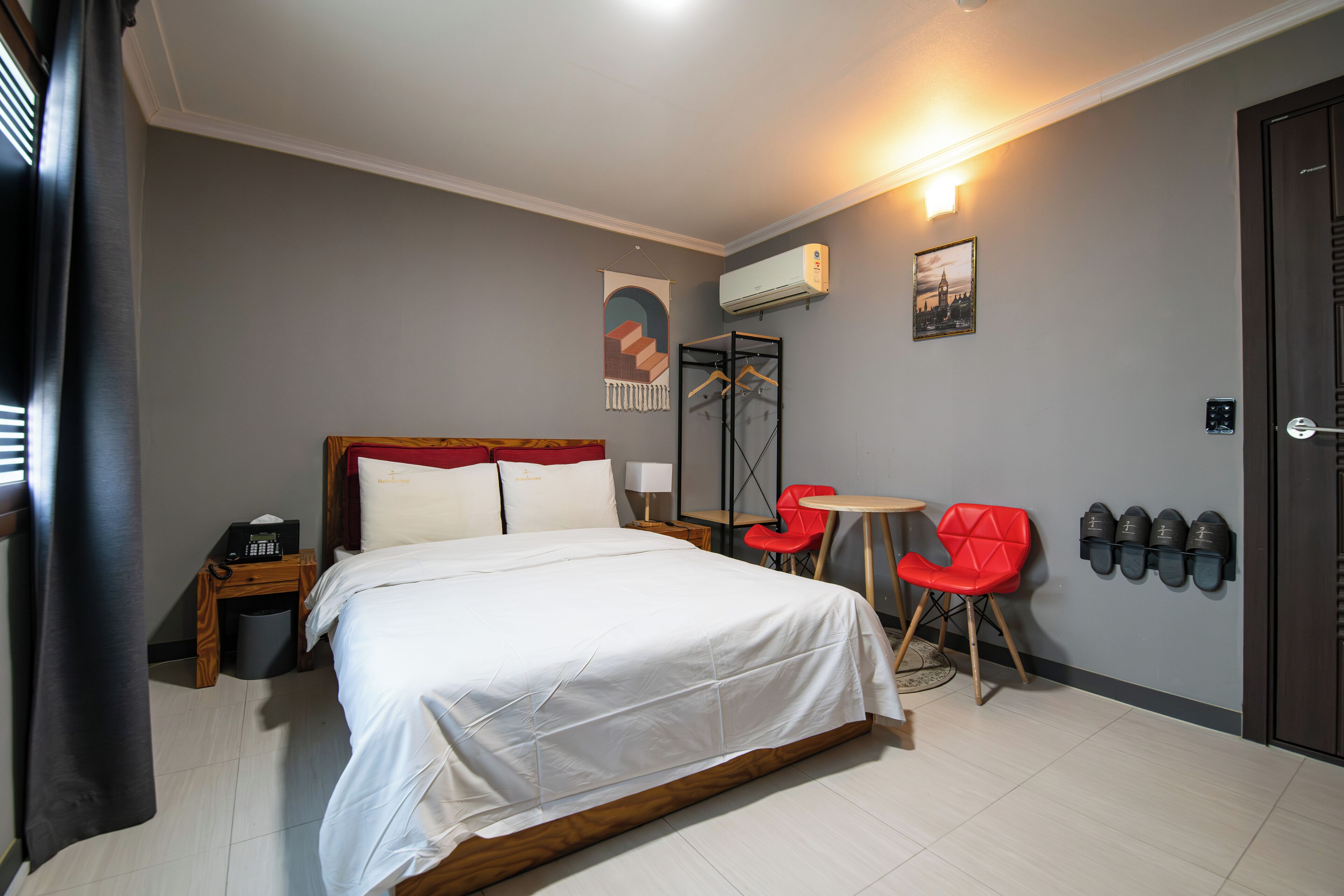 Standard Double Room, City View | Desk, laptop workspace, blackout curtains, soundproofing