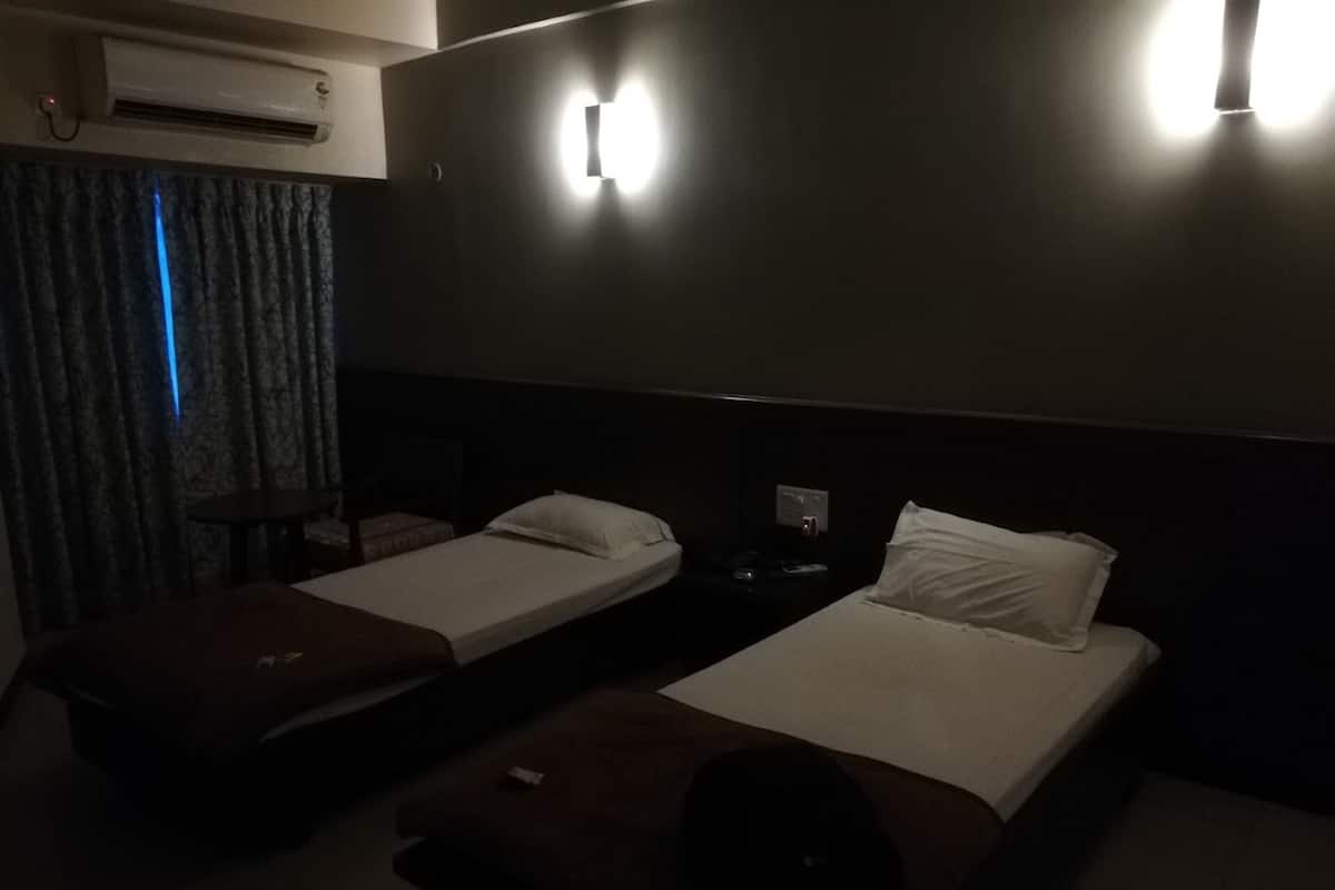 Deluxe Triple Room | Free WiFi, bed sheets
