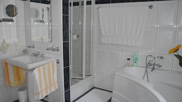 Haartrockner, Handtücher