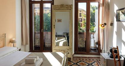 Onlyrooms III - Super Central & Nightlife