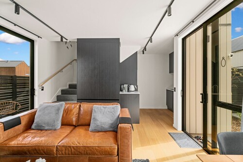 Close to Remarkable ski field and parking.