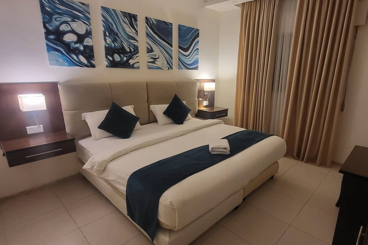Standard Double or Twin Room, City View