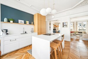 MikrovÄgsugn, ugn, diskmaskin och brödrost
